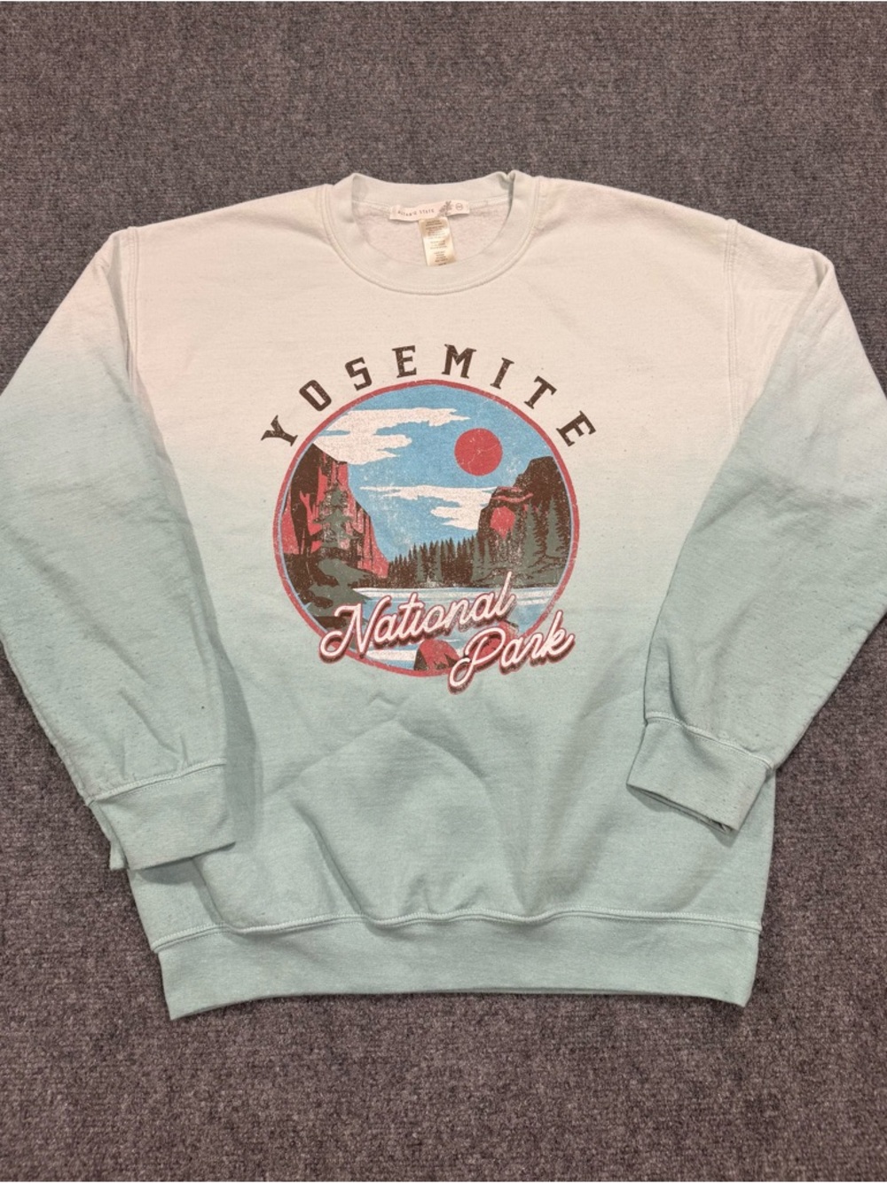 Altar’d State Sweatshirt Women’s Small/XS Yosemite National Park Crewneck